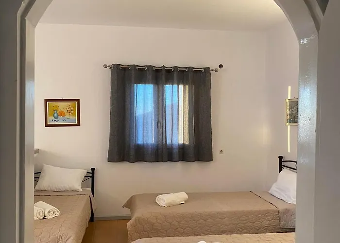 Nyaraló Village View *