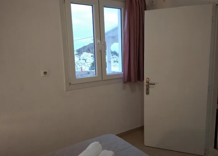 Nyaraló Village View *